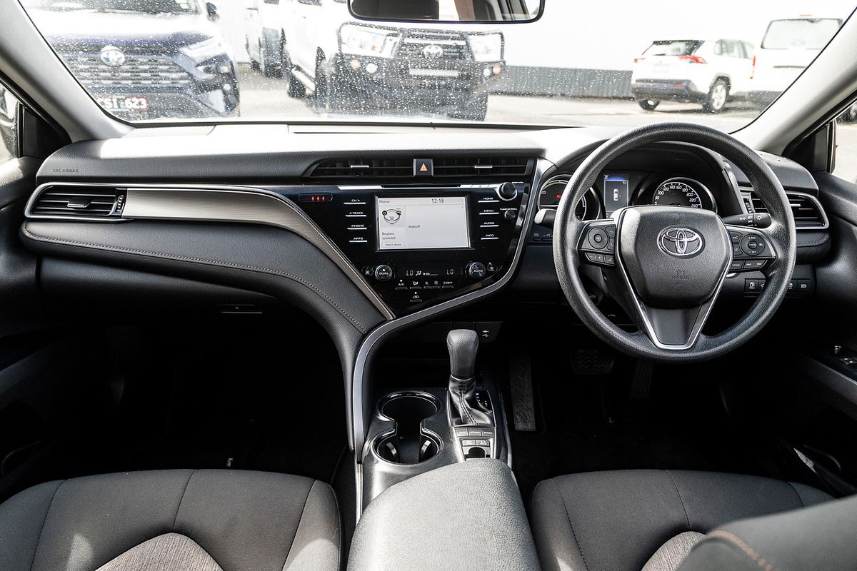 2020 Toyota Camry Hybrid