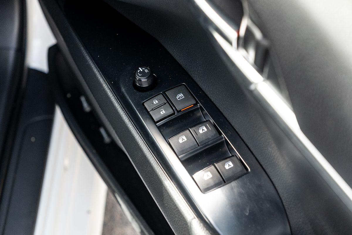 2020 Toyota Camry Hybrid