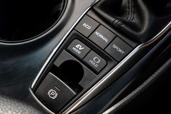 2020 Toyota Camry Hybrid