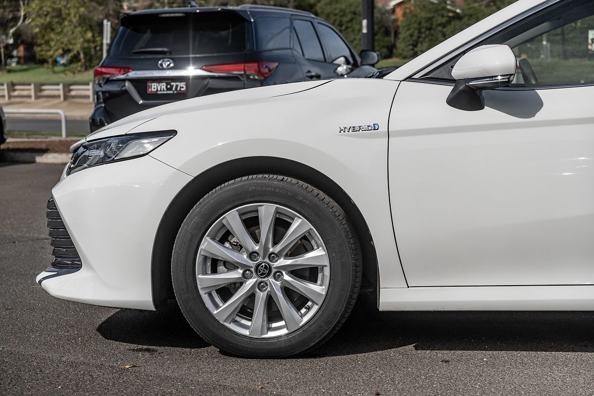 2019 Toyota Camry Hybrid