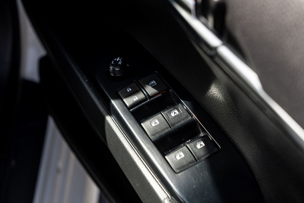 2019 Toyota Camry Hybrid