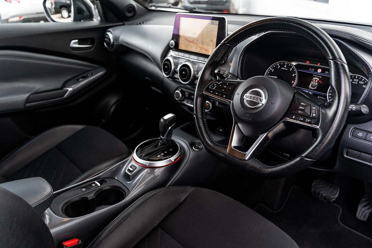 2020 Nissan JUKE ST-L F16
