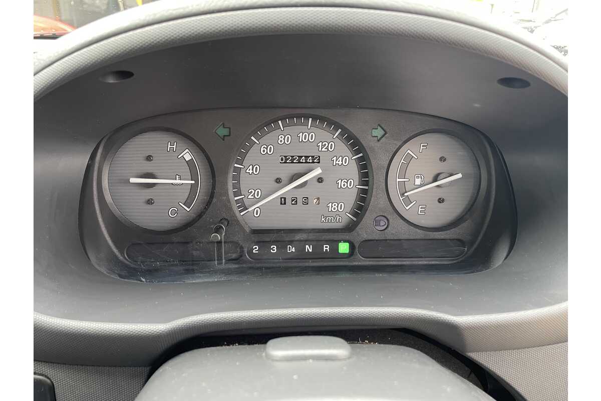 2003 Daihatsu Sirion  M100RS