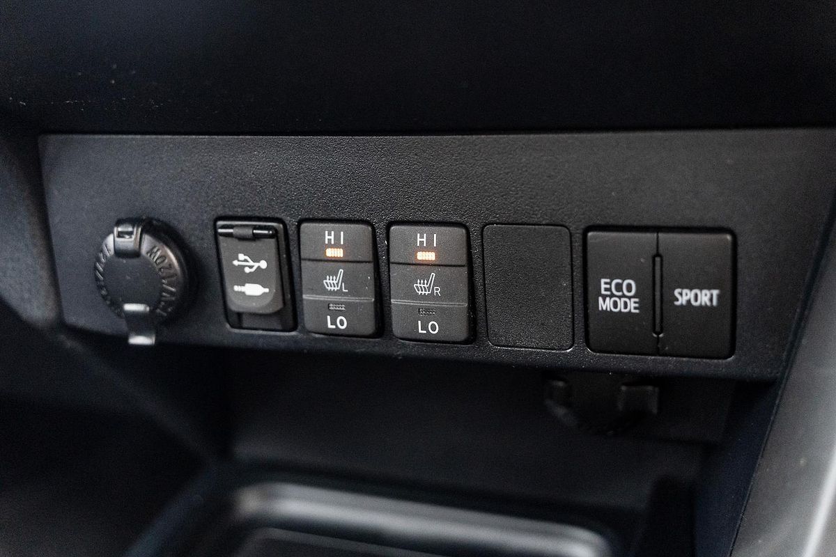 2017 Toyota RAV4 GXL ZSA42R