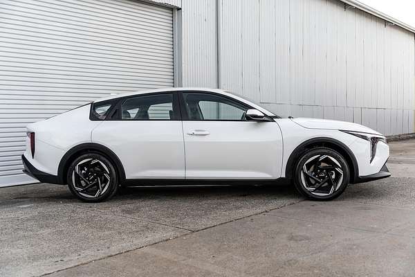 2025 Kia K4 Sport+ CL4m