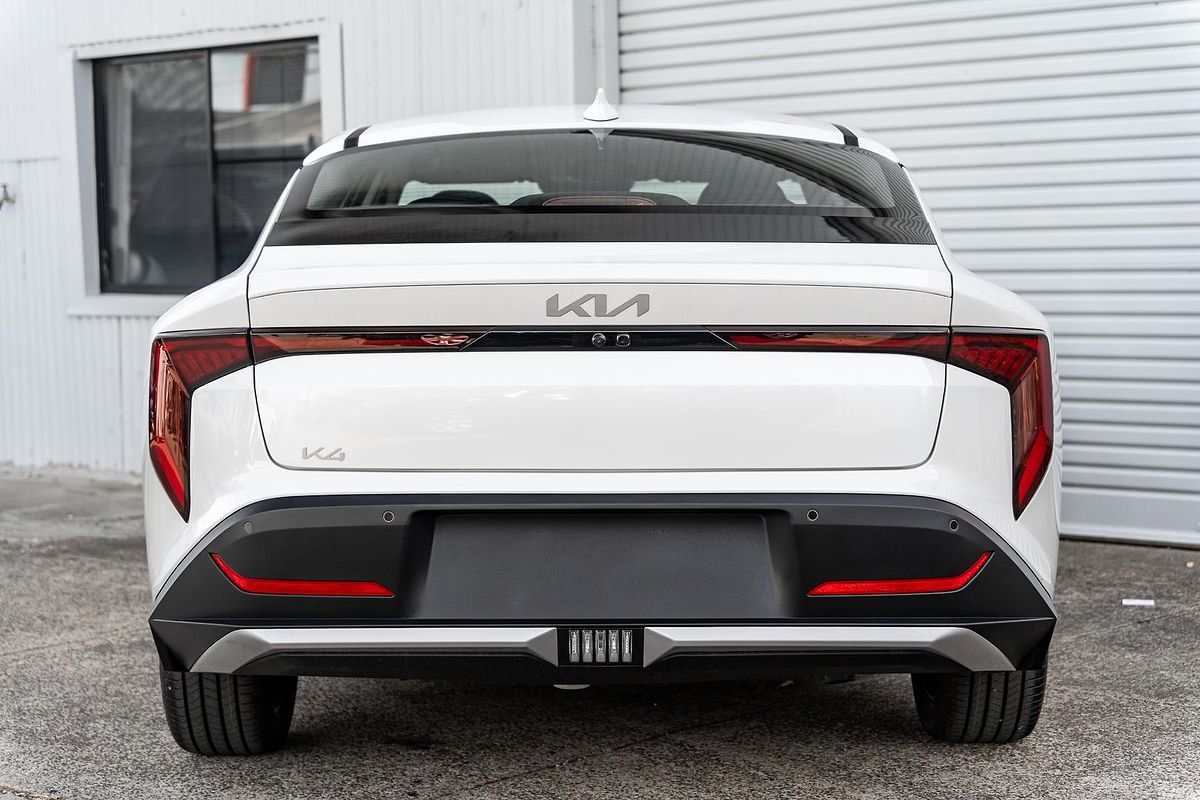 2025 Kia K4 Sport+ CL4m