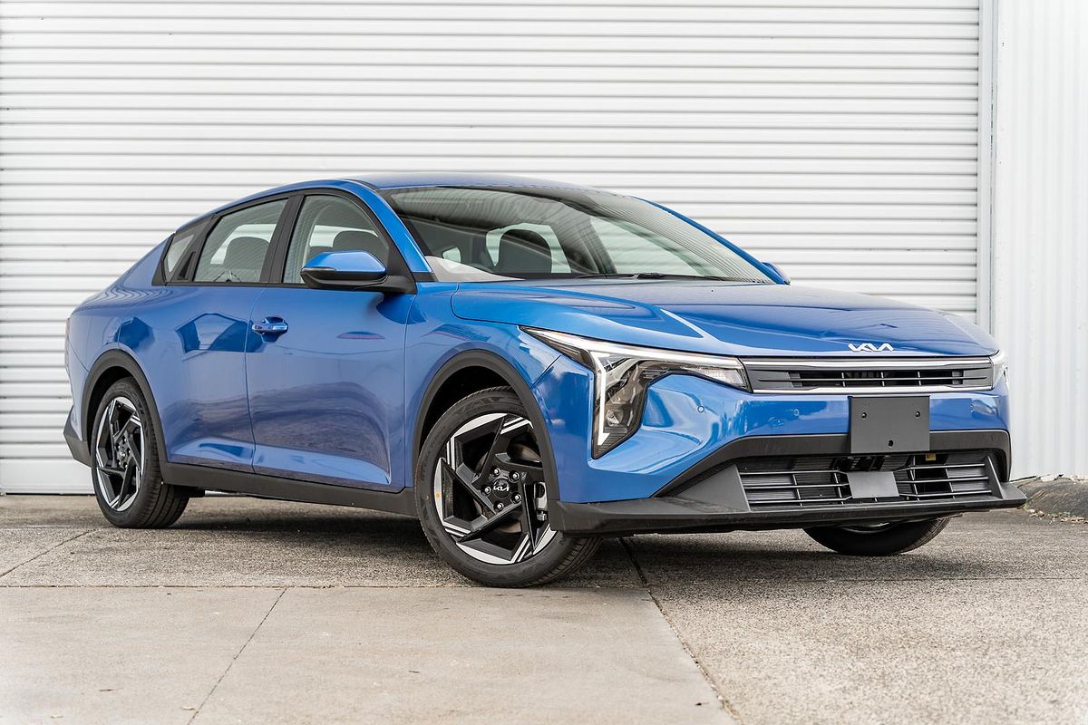 2025 Kia K4 Sport+ CL4m