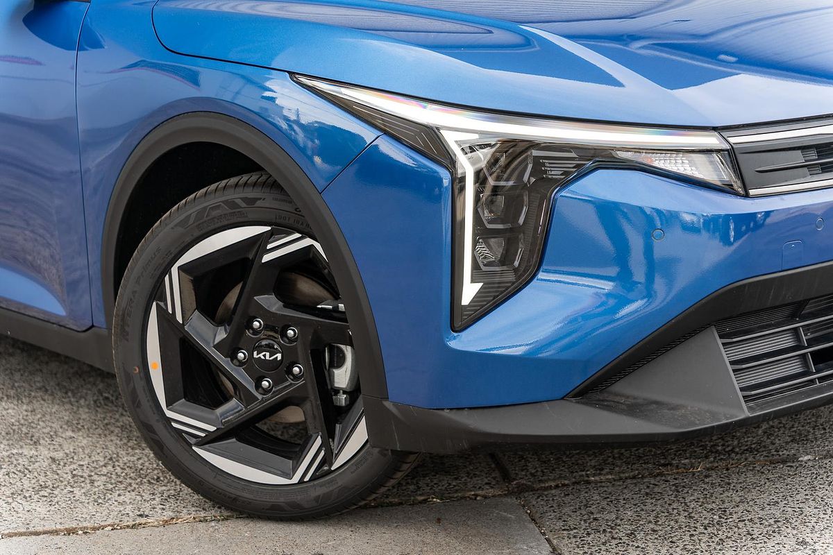 2025 Kia K4 Sport+ CL4m