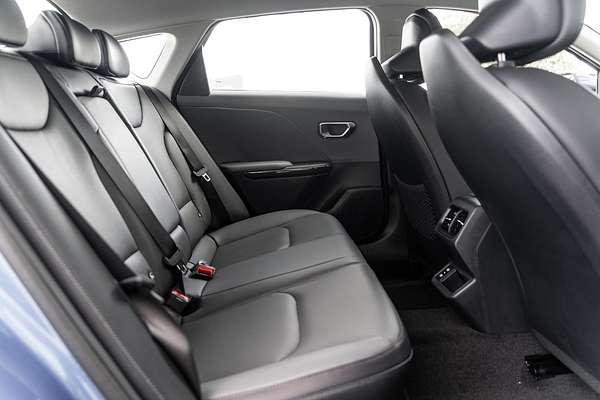 2025 Kia K4 Sport+ CL4m