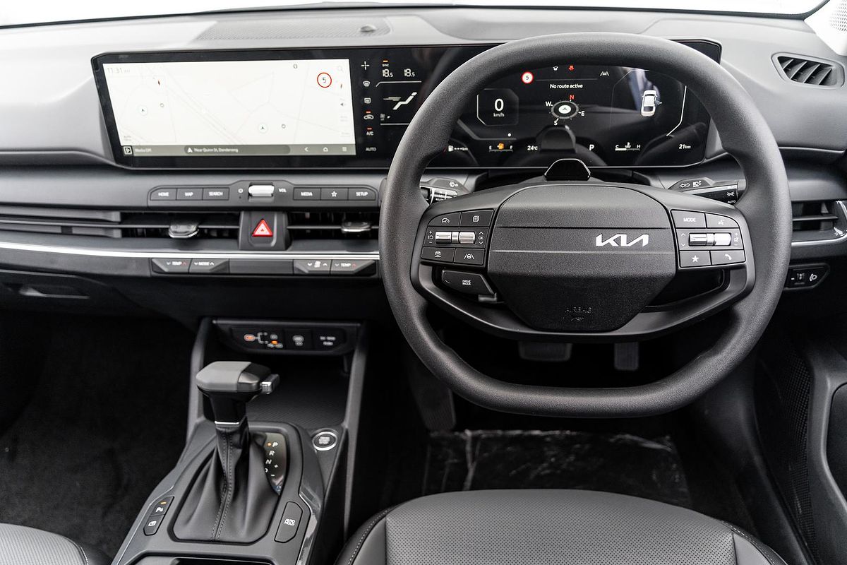 2025 Kia K4 Sport+ CL4m