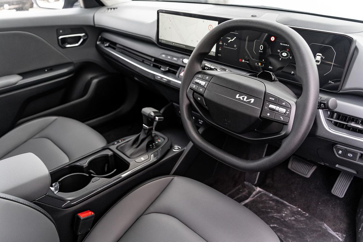 2025 Kia K4 Sport+ CL4m