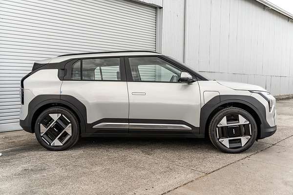 2025 Kia EV3 Earth Long Range SV