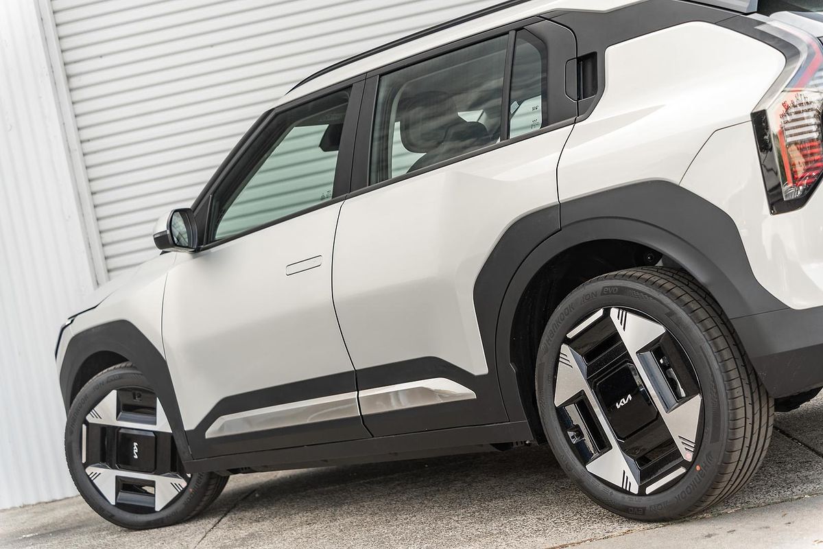 2025 Kia EV3 Earth Long Range SV