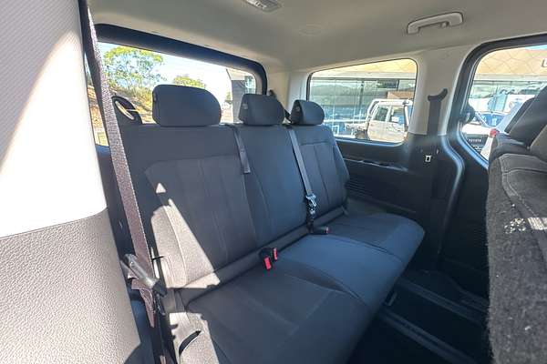 2025 Hyundai STARIA US4.V3