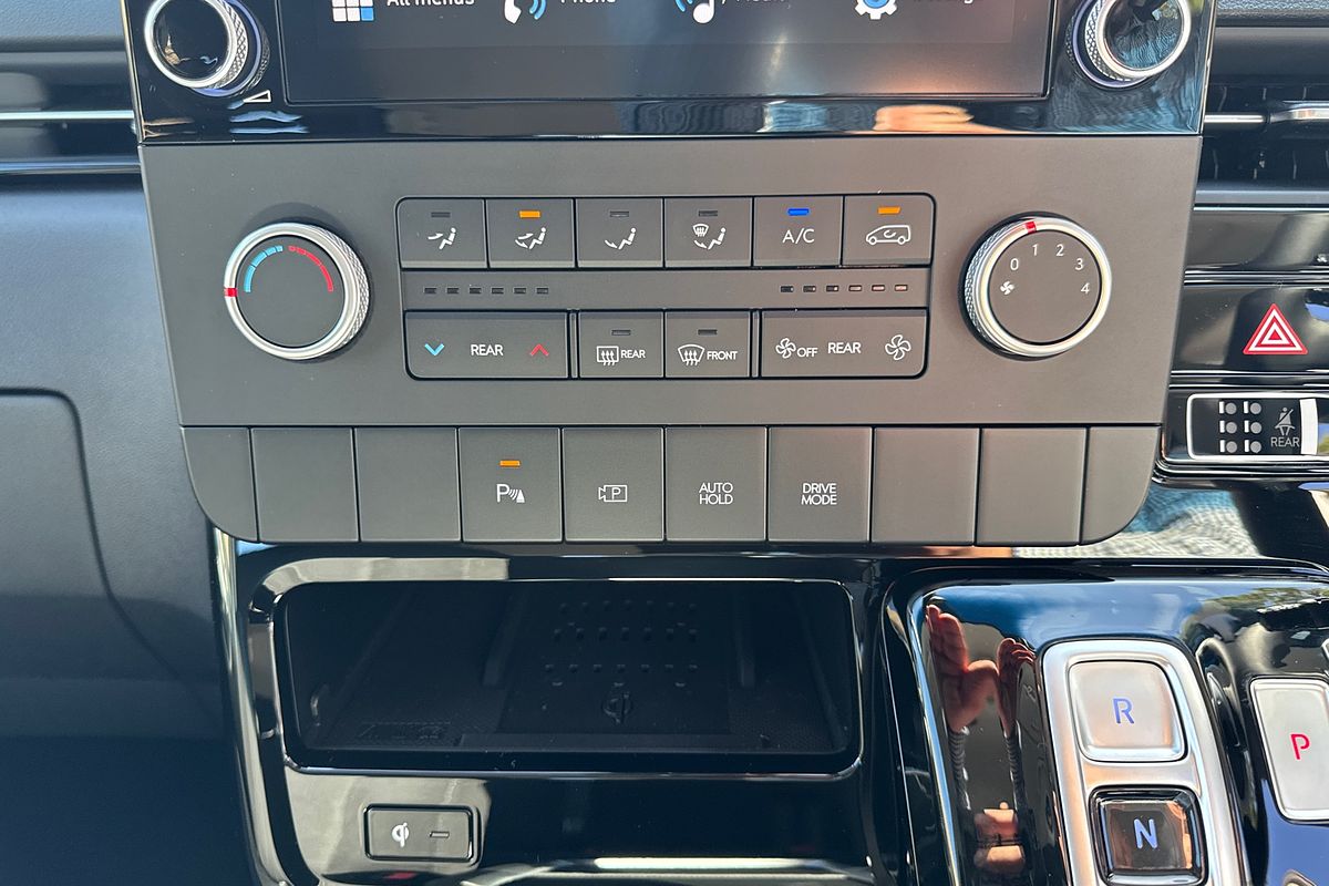 2025 Hyundai STARIA US4.V3