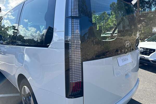 2025 Hyundai STARIA US4.V3