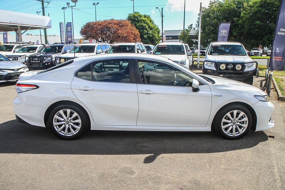 2018 Toyota Camry Ascent AXVH71R