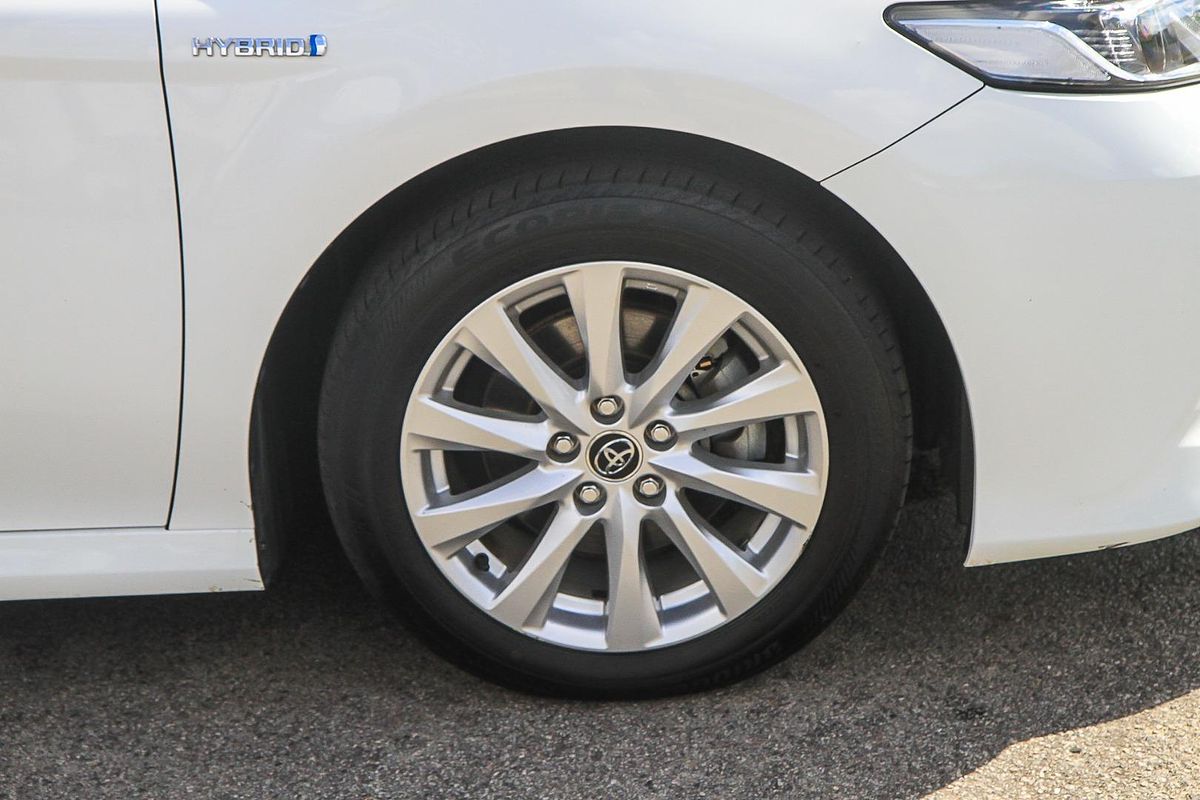 2018 Toyota Camry Ascent AXVH71R