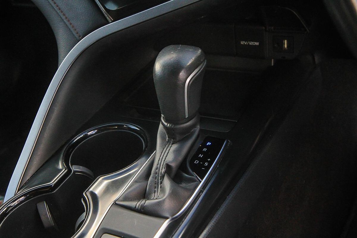 2018 Toyota Camry Ascent Sport ASV70R