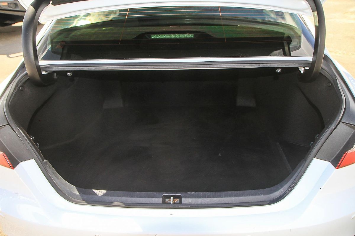 2018 Toyota Camry Ascent AXVH71R