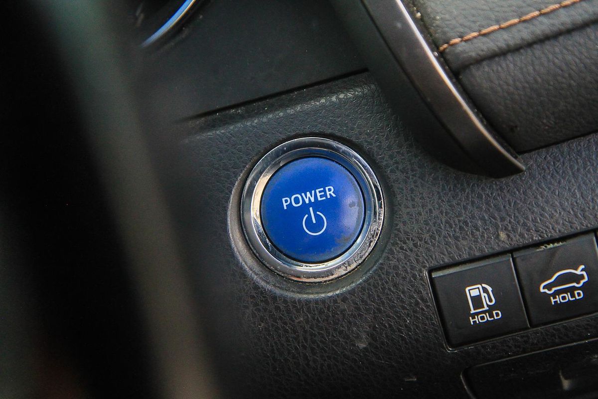 2019 Toyota Camry Ascent Sport AXVH71R