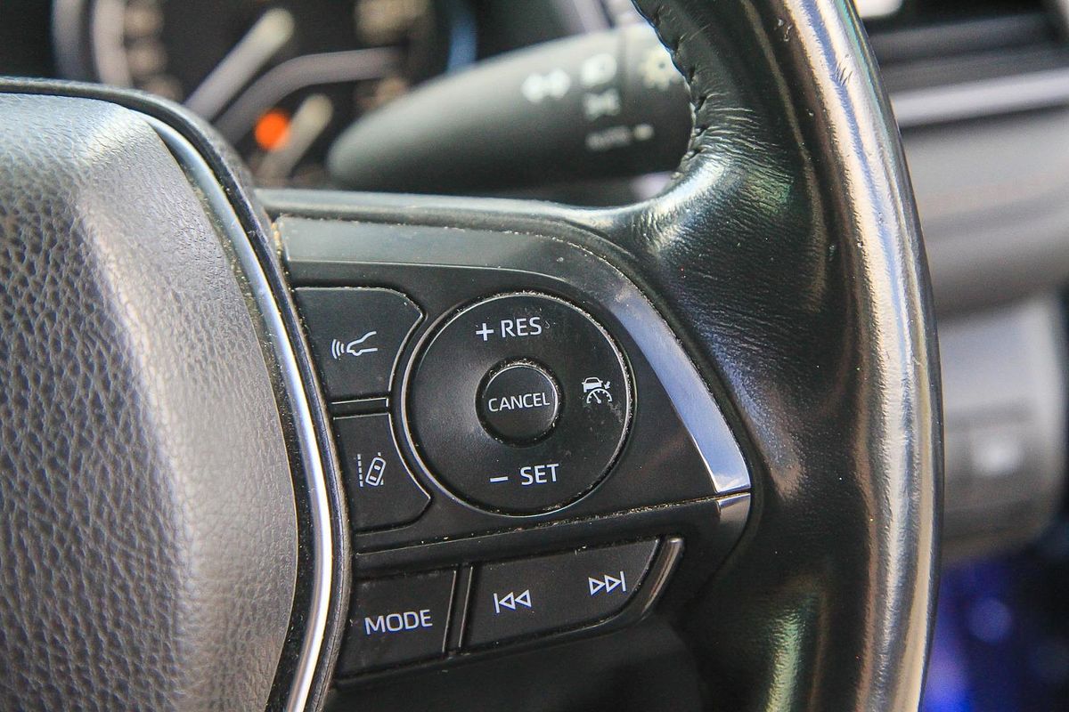 2019 Toyota Camry Ascent Sport AXVH71R
