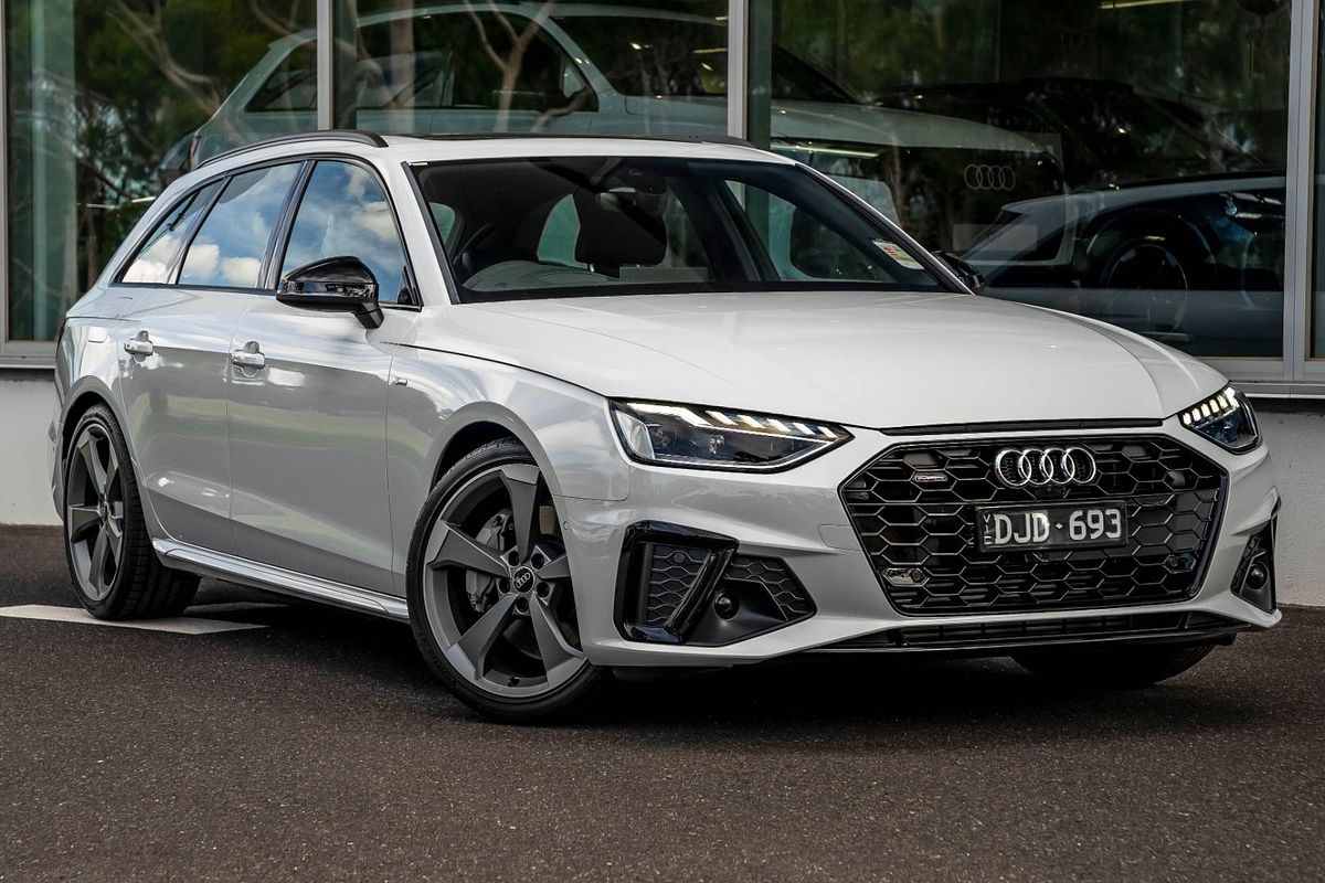 2024 Audi A4 45 TFSI S line B9