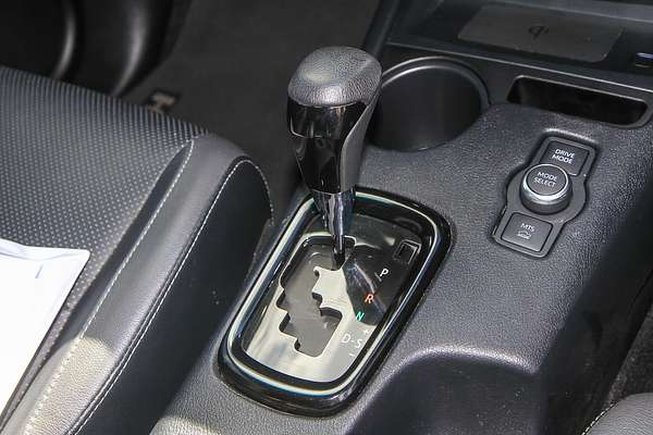 2024 Toyota Hilux Rogue 48V GUN126R 4X4