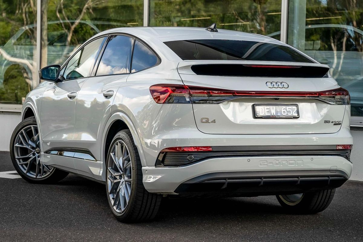2024 Audi Q4 e-tron 55 F4