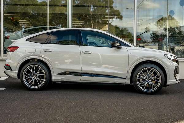 2024 Audi Q4 e-tron 55 F4