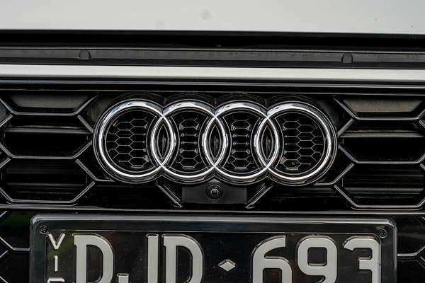 2024 Audi A4 45 TFSI S line B9