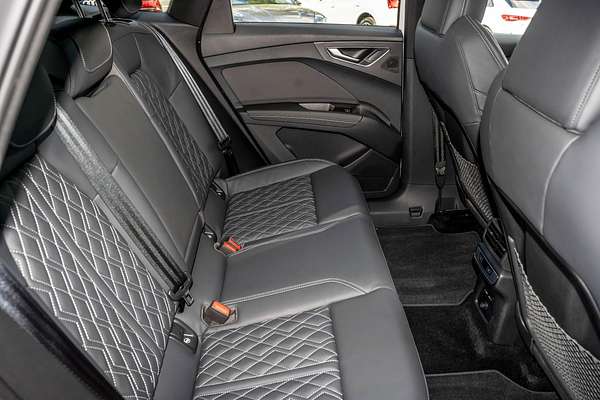 2024 Audi Q4 e-tron 55 F4