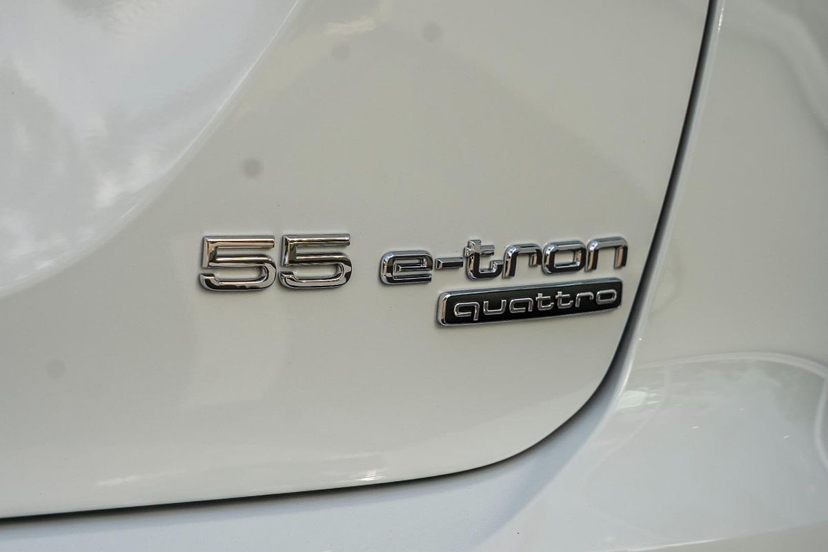 2024 Audi Q4 e-tron 55 F4