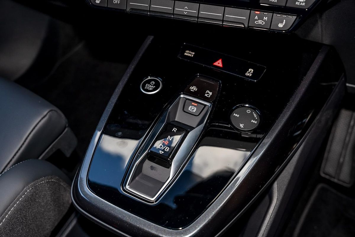 2024 Audi Q4 e-tron 55 F4