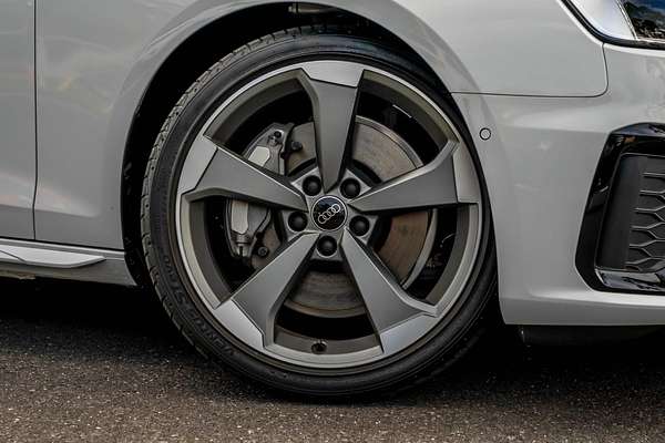 2024 Audi A4 45 TFSI S line B9