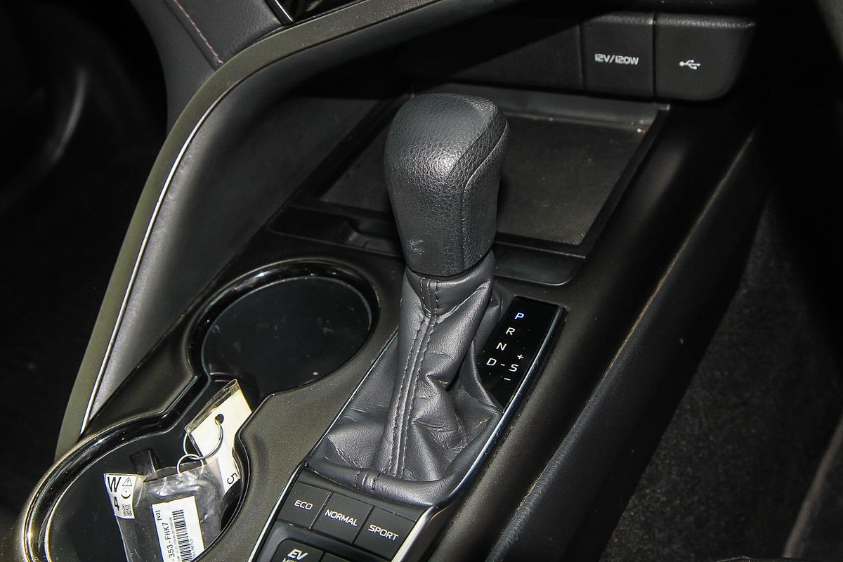 2023 Toyota Camry Ascent AXVH70R