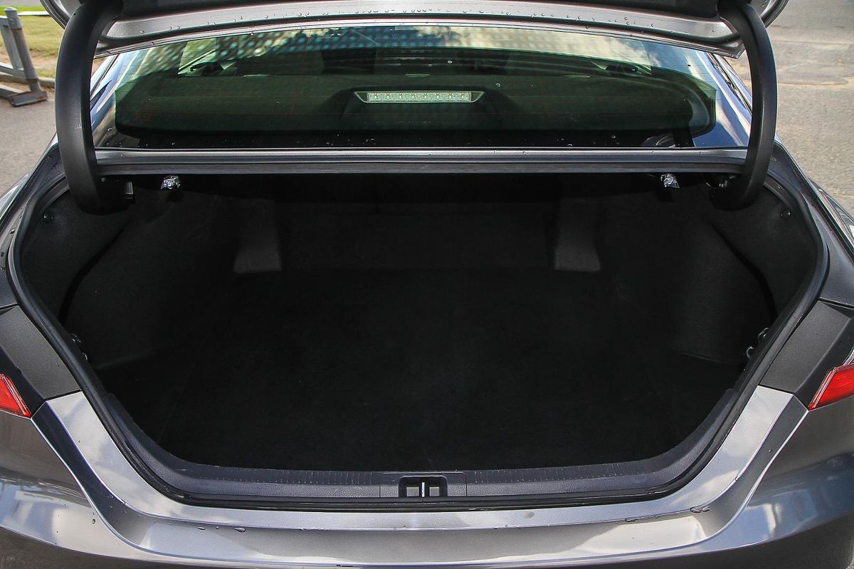 2023 Toyota Camry Ascent AXVH70R