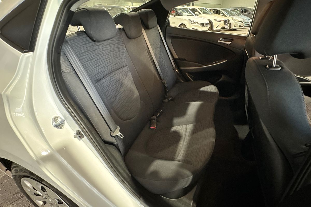2016 Hyundai Accent Active RB3