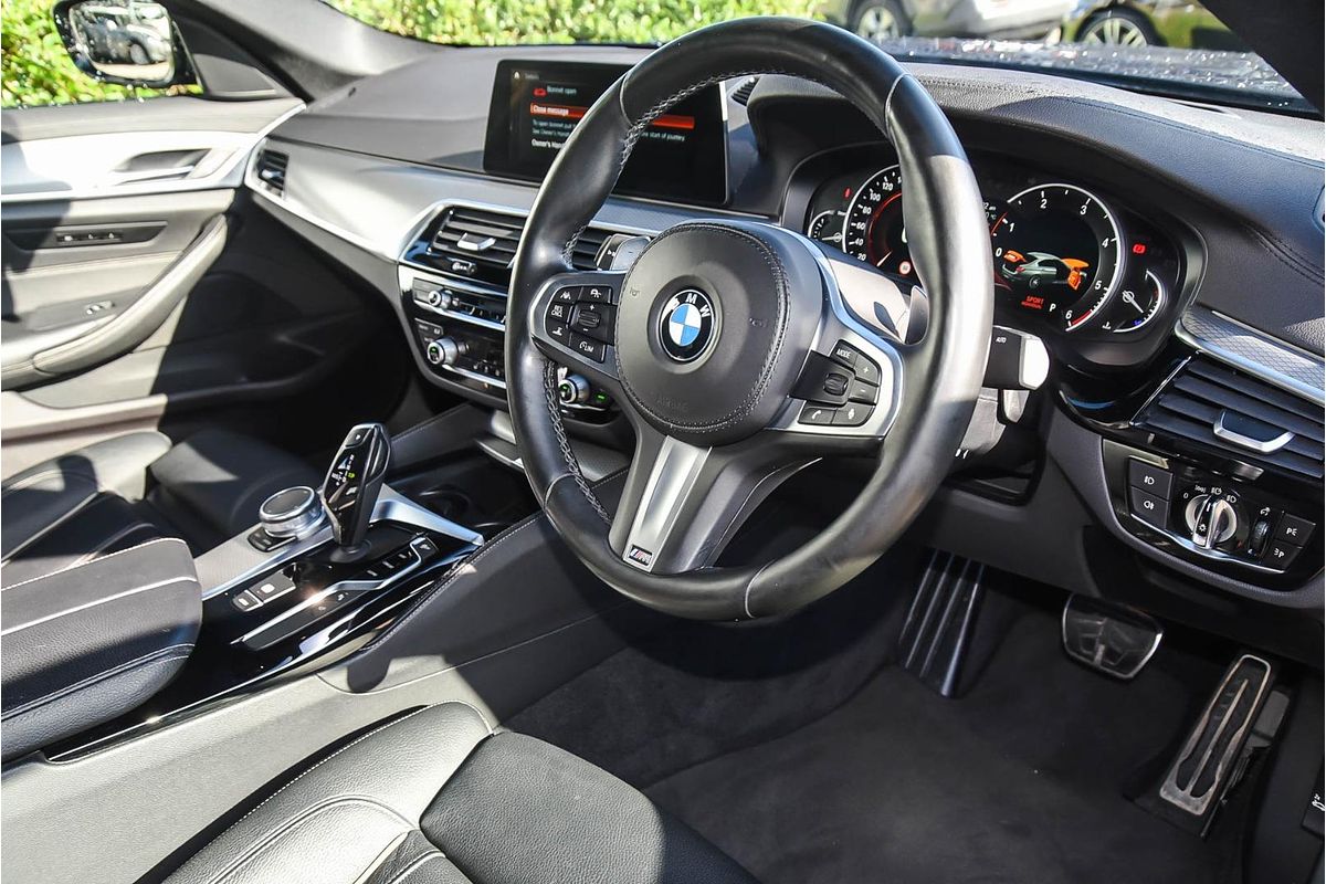 2019 BMW 5 Series 520d Luxury Line G30