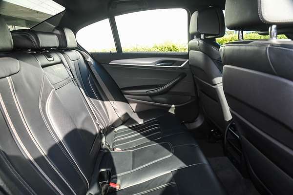2019 BMW 5 Series 520d Luxury Line G30