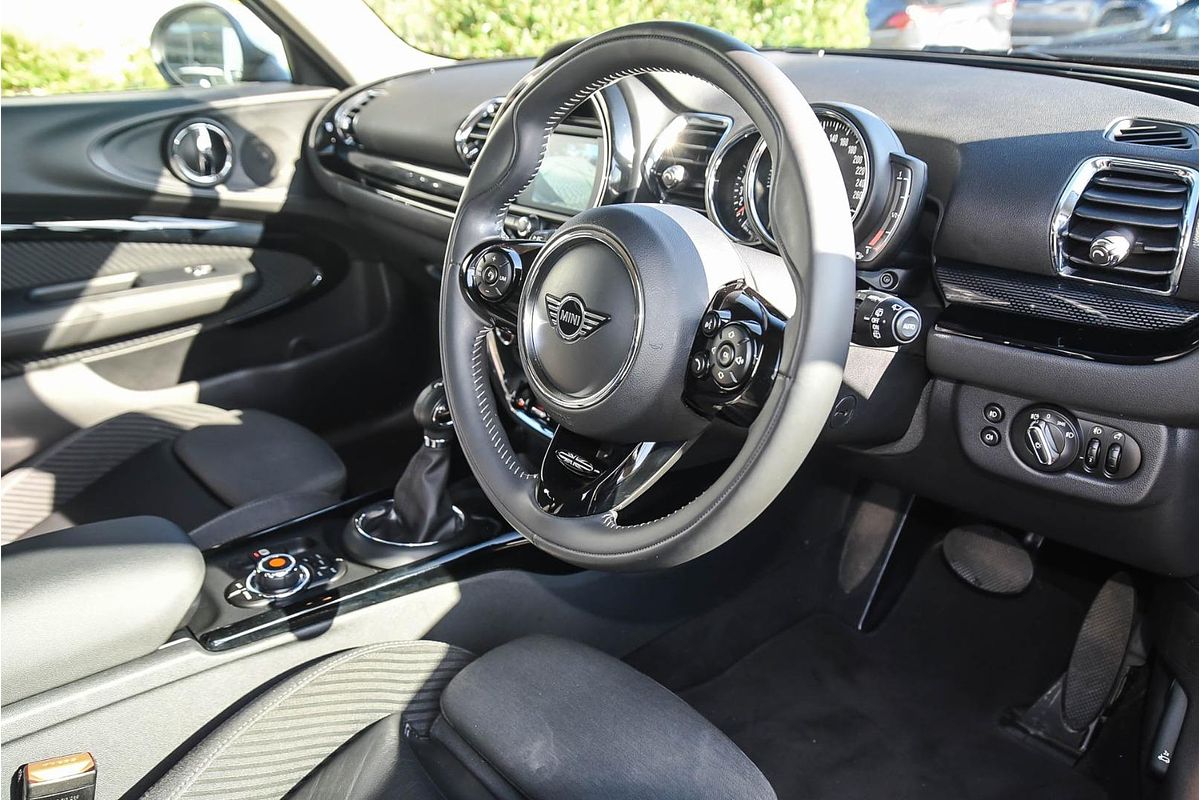2019 MINI Clubman Cooper F54