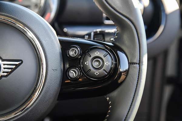 2019 MINI Clubman Cooper F54