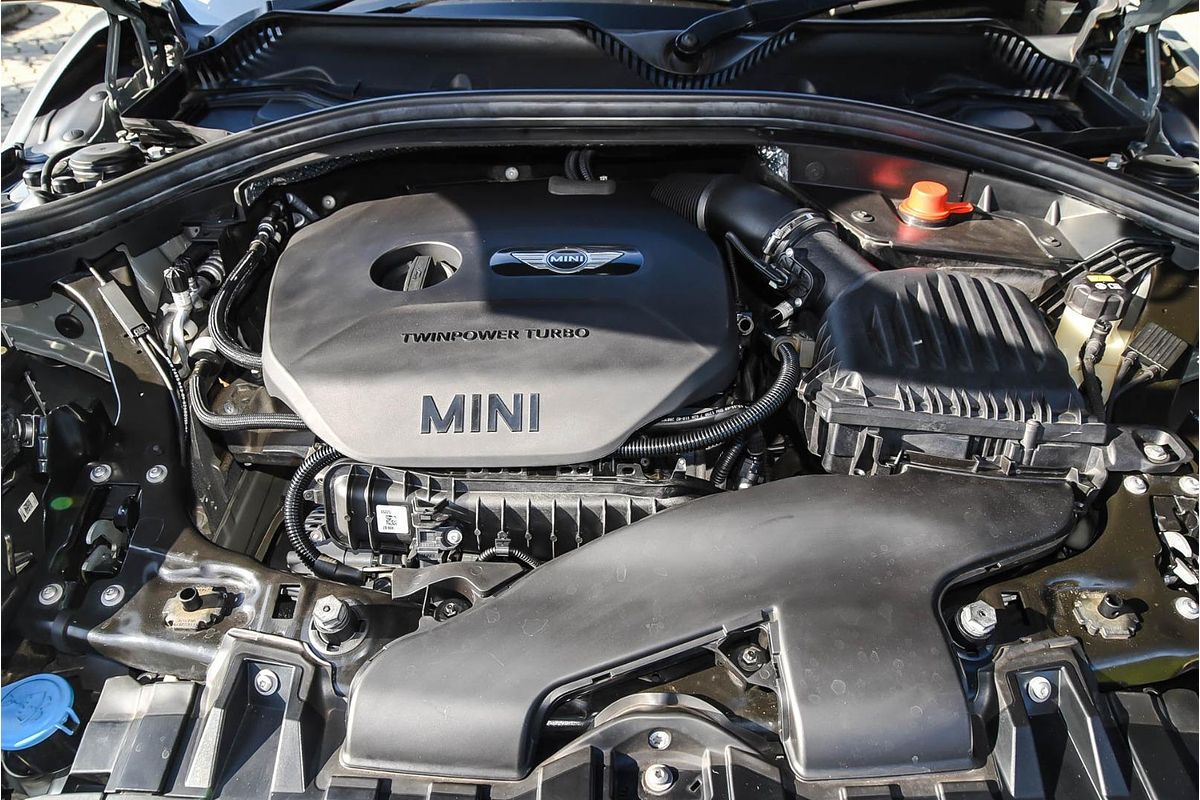 2019 MINI Clubman Cooper F54