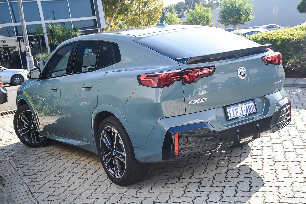 2024 BMW iX2 xDrive30 M Sport U10