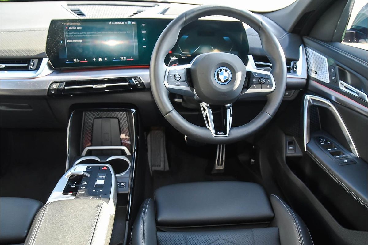 2024 BMW iX2 xDrive30 M Sport U10