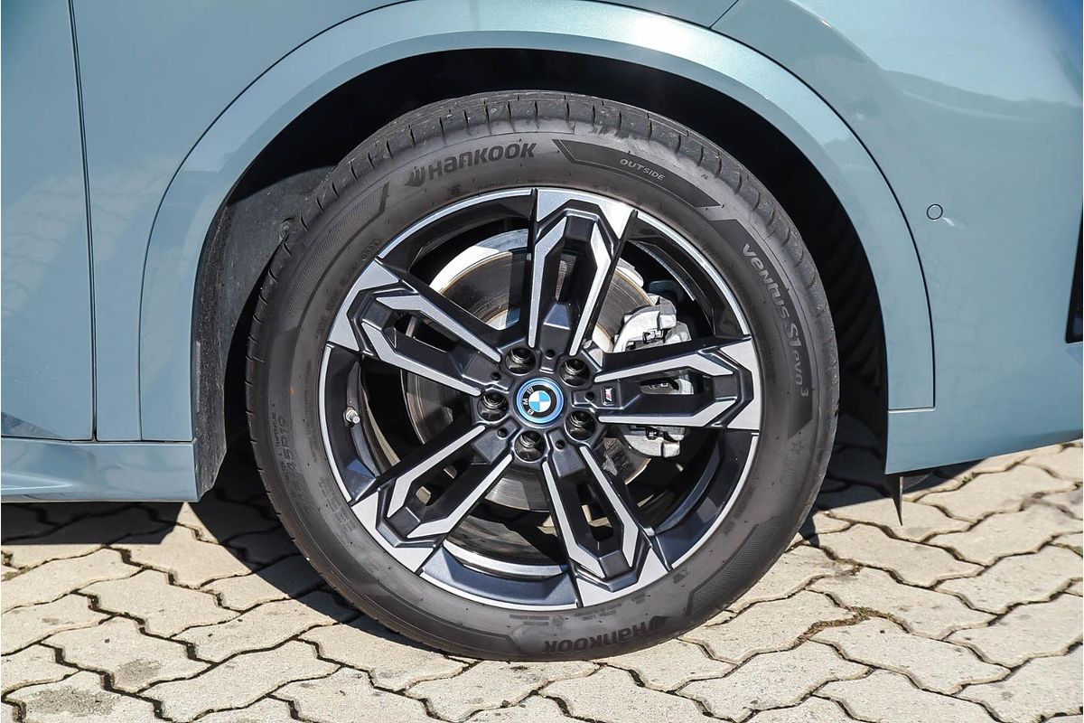 2024 BMW iX2 xDrive30 M Sport U10