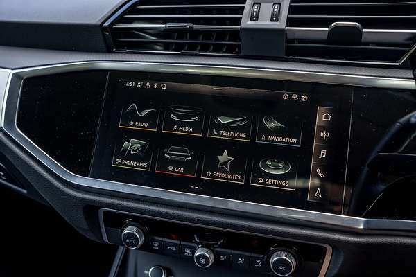 2022 Audi Q3 35 TFSI S line F3