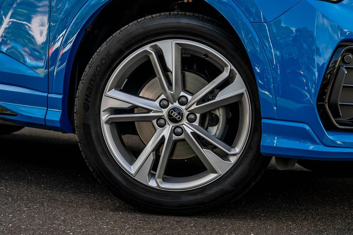 2022 Audi Q3 35 TFSI S line F3