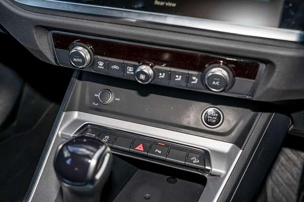 2022 Audi Q3 35 TFSI S line F3