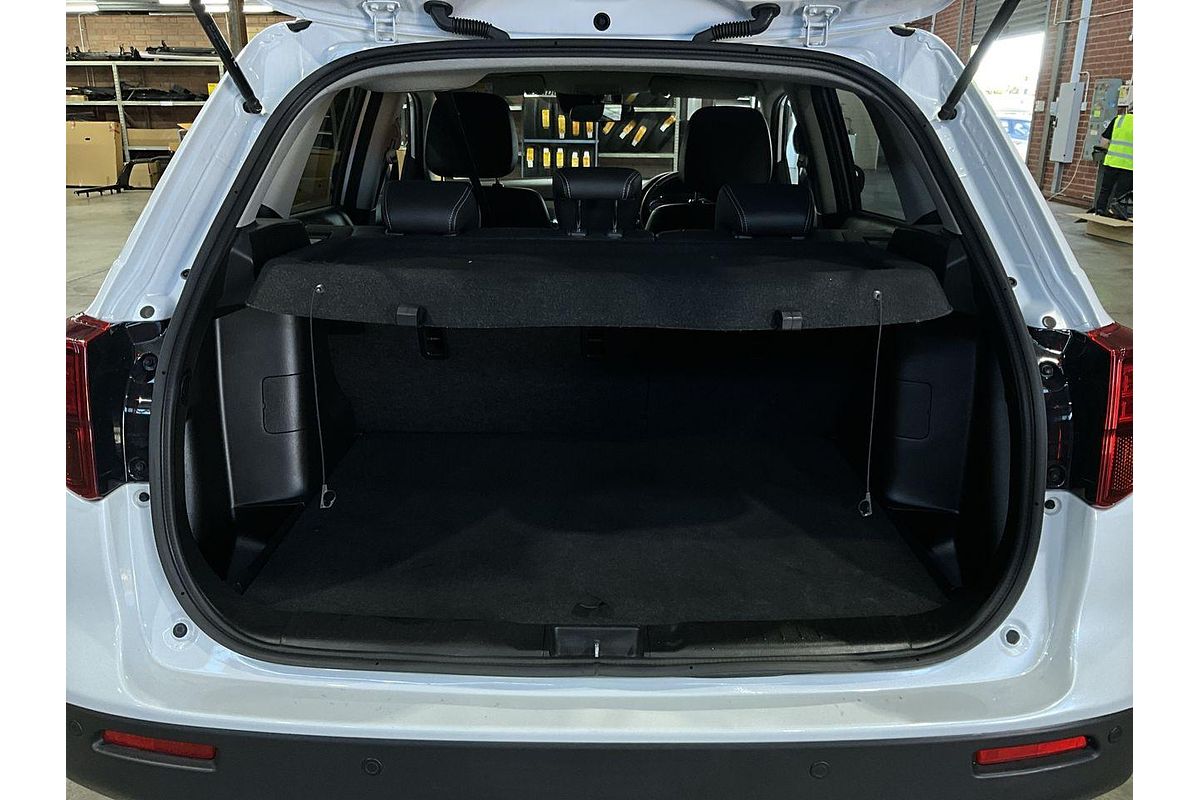 2022 Suzuki Vitara Turbo LY Series II